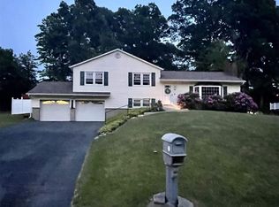 29 Crown Blvd, Newburgh, NY 12550