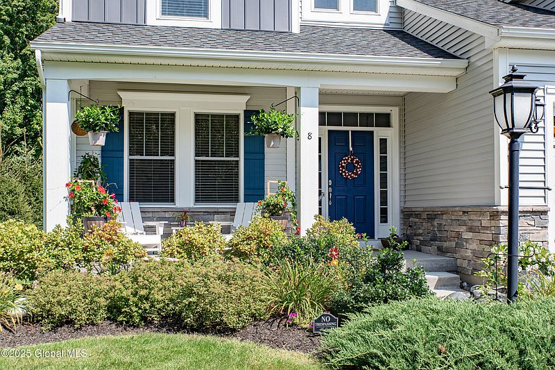 3rd image of 8 Cider Mill Way