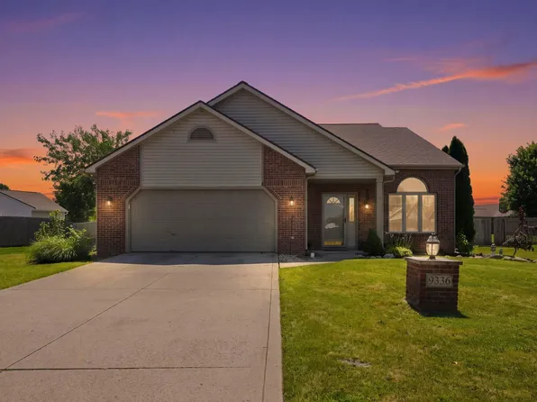9336 Greyhawk Dr, Fort Wayne, IN 46835