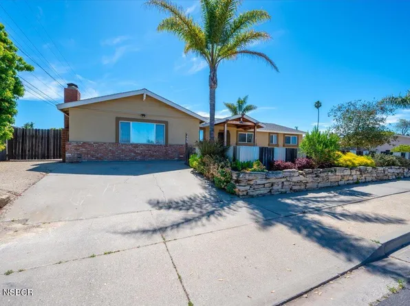 5498 Imperial Way, Santa Maria, CA 93455