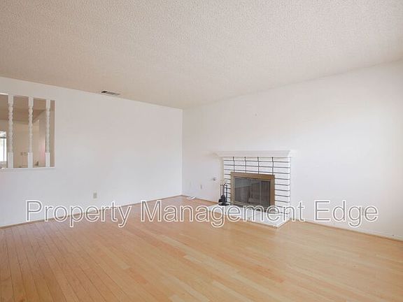 5th image of 2200 El Grande St