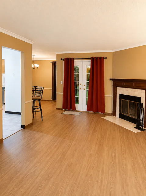 2 bed, 1146 sqft, $2,100 — Photo 3