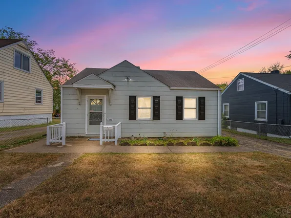 5233 Charloe St, Cincinnati, OH 45227