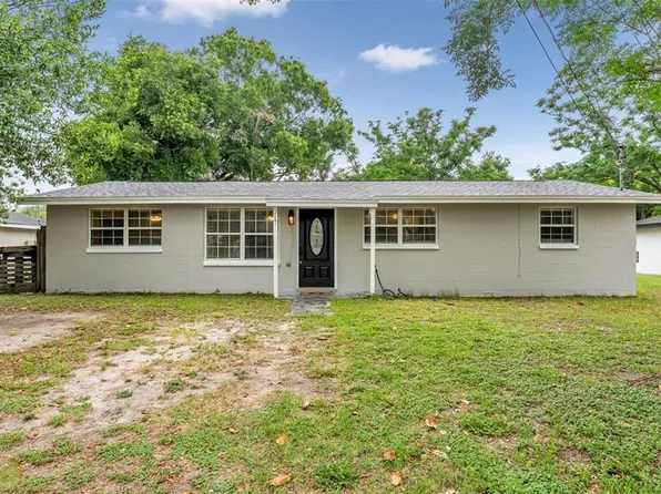 217 4th St, Winter Haven, FL 33880