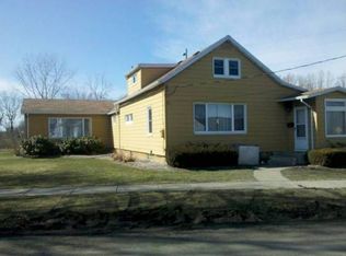 76 Cass St, Westfield, NY 14787