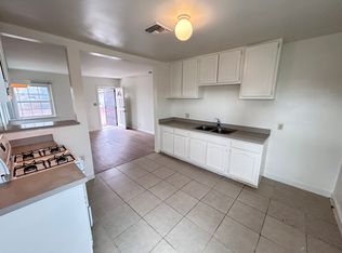 10835 1/4 S Freeman Ave, Inglewood, CA 90304