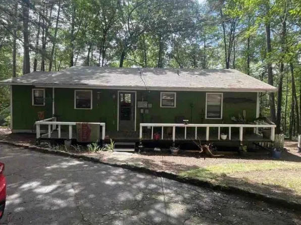 425 Lake Shore Dr, Greers Ferry, AR 72067