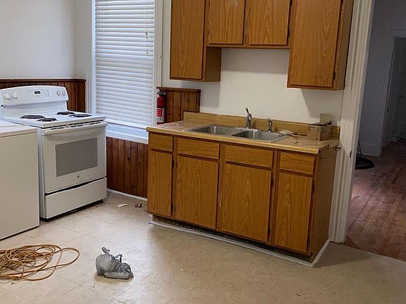 2nd image of 408 Hodgson St #1