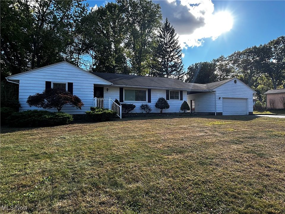 1st image of 1140 Woodside Dr