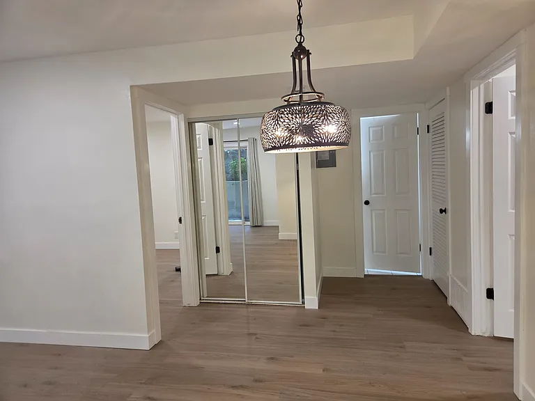 1281 E Shadow Ridge Dr #10T — Photo 4