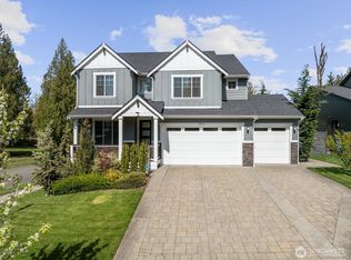 8711 27th Street E, Edgewood, WA