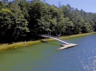 14 High Winds Dr, Yarmouth, ME 04096