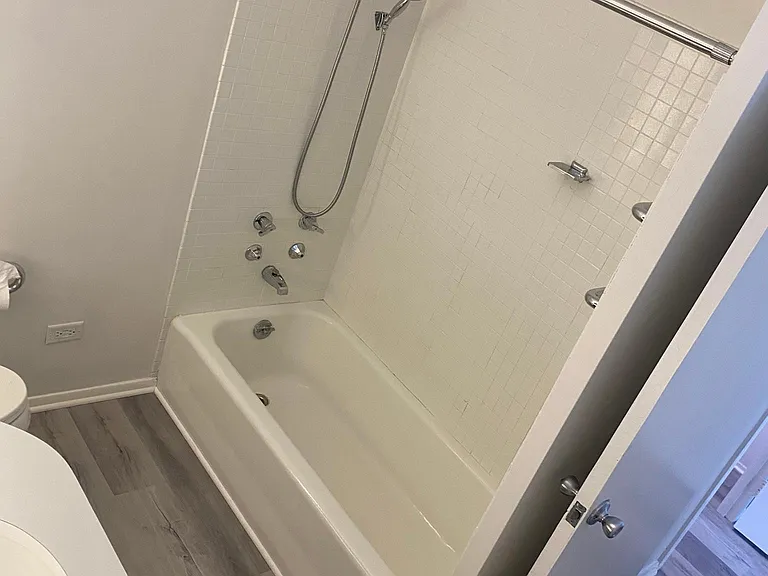 900 N Lake Shore Dr #14091411 — Photo 29