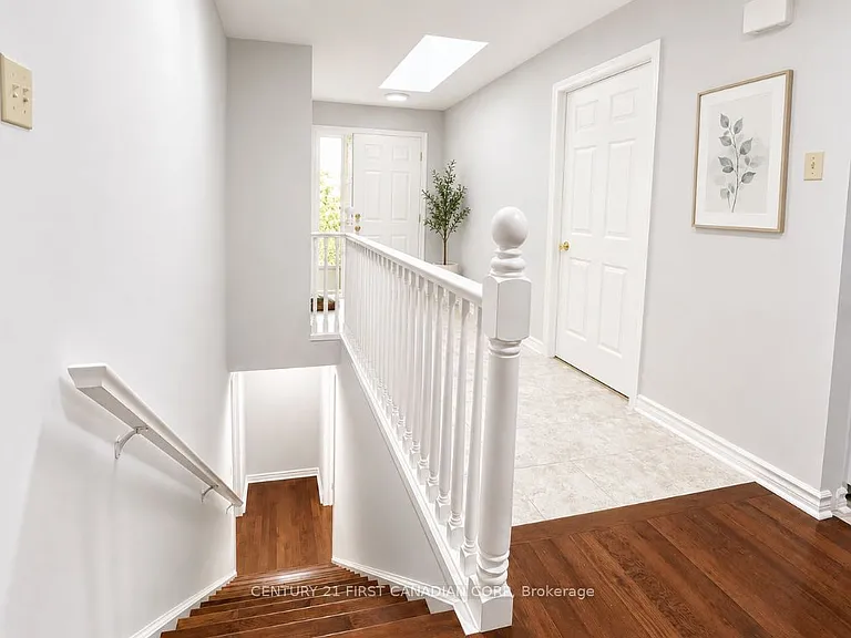 1500 Richmond St #40 — Photo 3