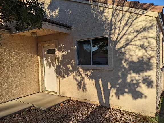2nd image of 3362 N Yuma St