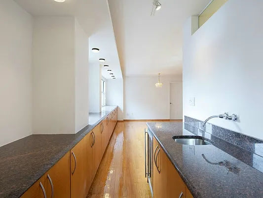 Sold by Sotheby's International Realty | media 3