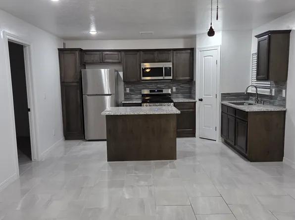 13101 Lopez Rd #C, El Paso, TX 79938