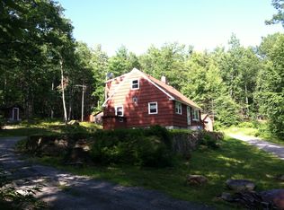 306 E Dunbarton Rd, Goffstown, NH 03045