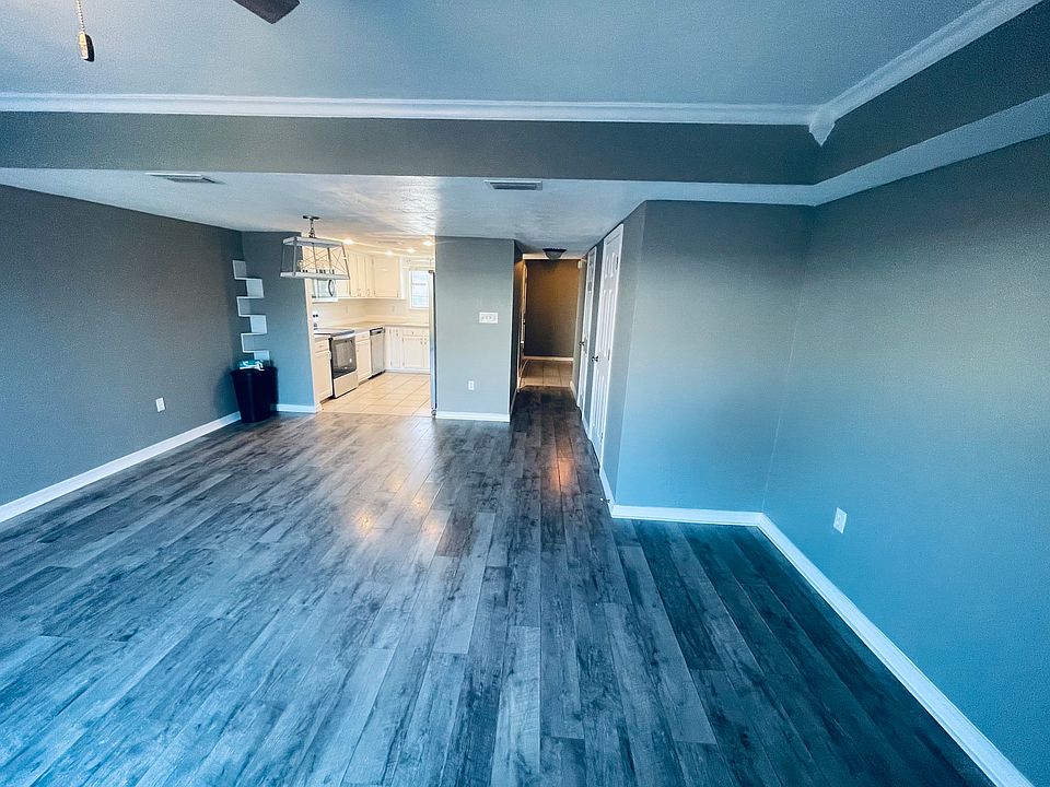 1st image of 1801 Whispering Oaks Ln