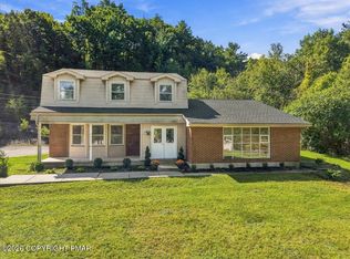 607 Glendale Rd, Sciota, PA 18354