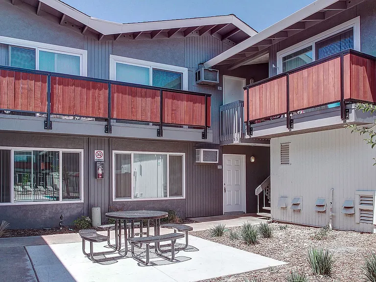 AltaVista Commons — Photo 14