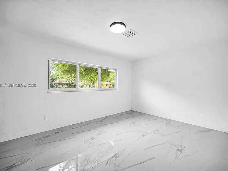 12525 SW 68th Ct — Photo 23