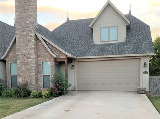 1606 Park St, Lowell, AR 72745