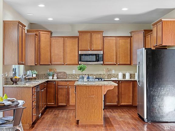 2nd image of 3637 115th Ct NE