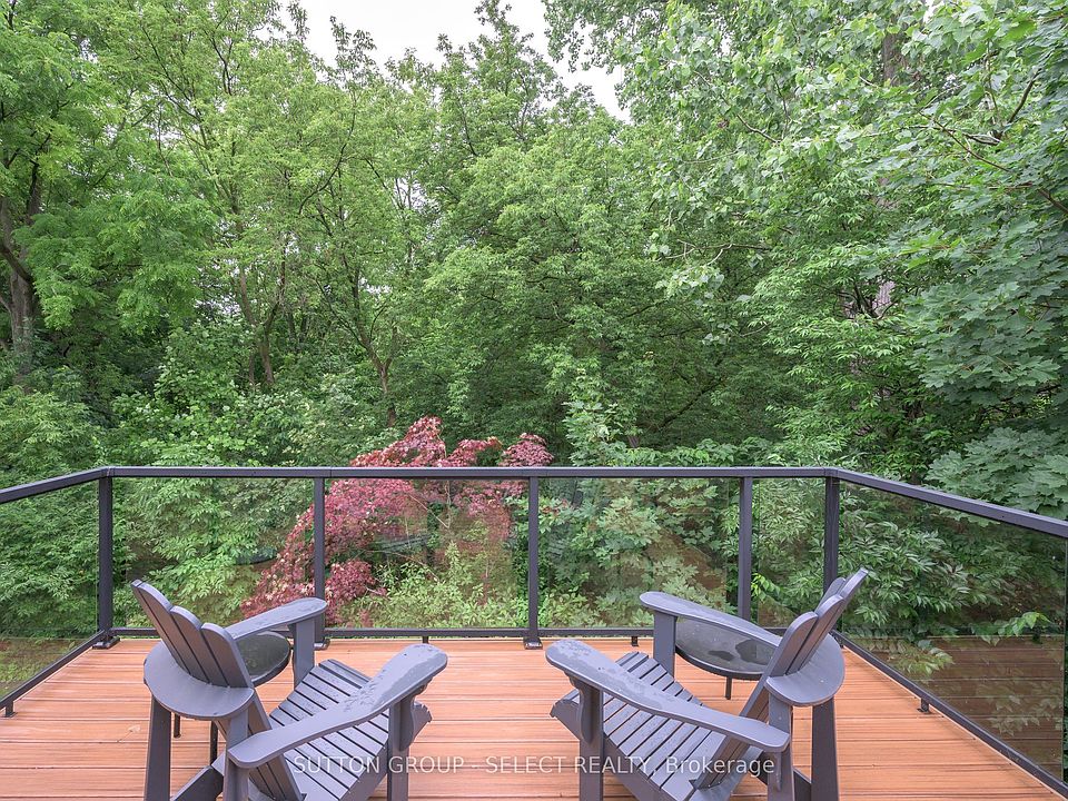 1st image of 25 Becher St #104