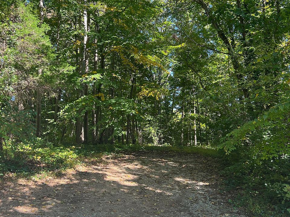 1st image of 115 Laurel Dr