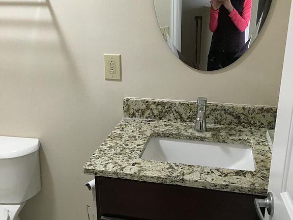 1/2 bath