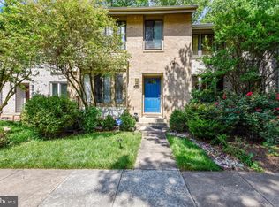 2035 Swans Neck Way, Reston, VA 20191