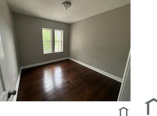 1021 W 83rd St, Chicago, IL 60620