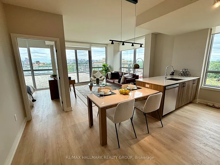 275 Carling Ave #709 — Photo 26