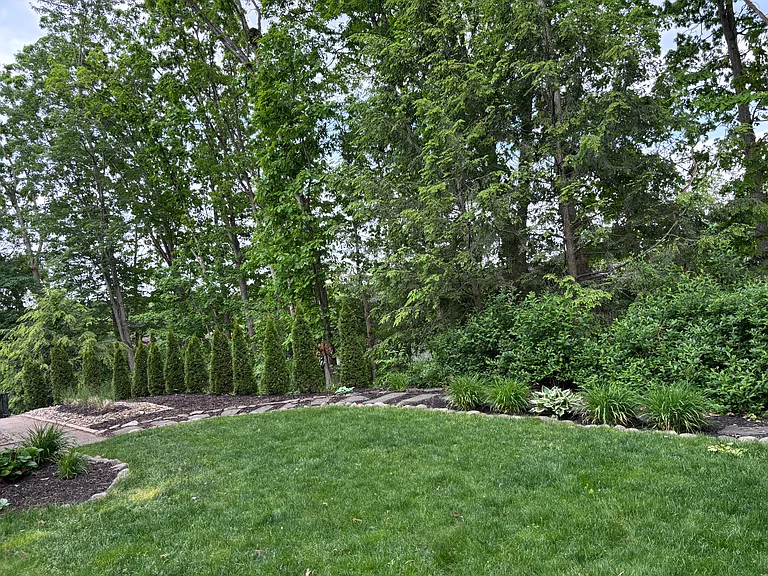 199 Haverford Dr — Photo 24