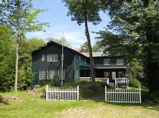 1st image of 203 Lakeshore Dr