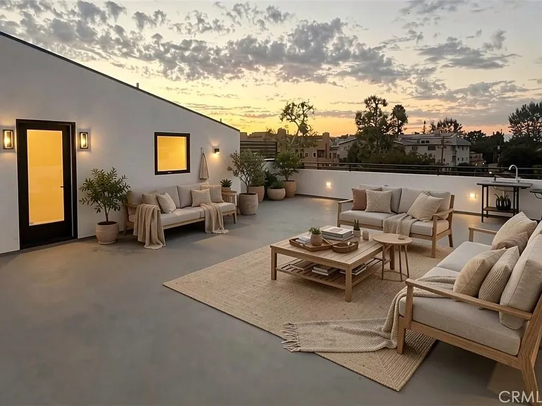 4332 Alcove Ave — Photo 8