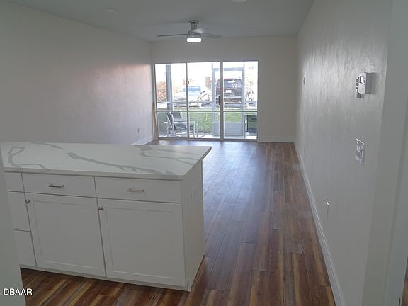 5th image of 719 S Beach St #103