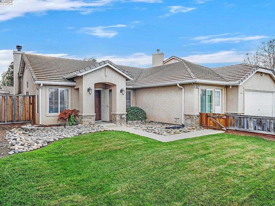 1st image of 2041 Bridle Creek Cir