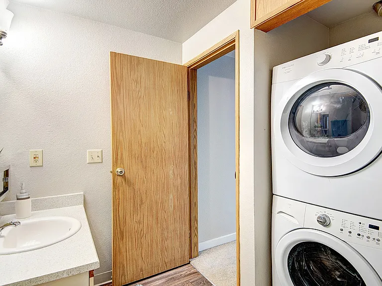 Arabelle Apartments — Photo 8