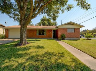 5501 Mapleleaf Dr, Austin, TX 78723