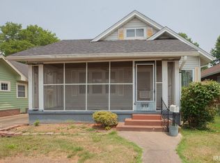 812 Ravenswood Dr, Evansville, IN