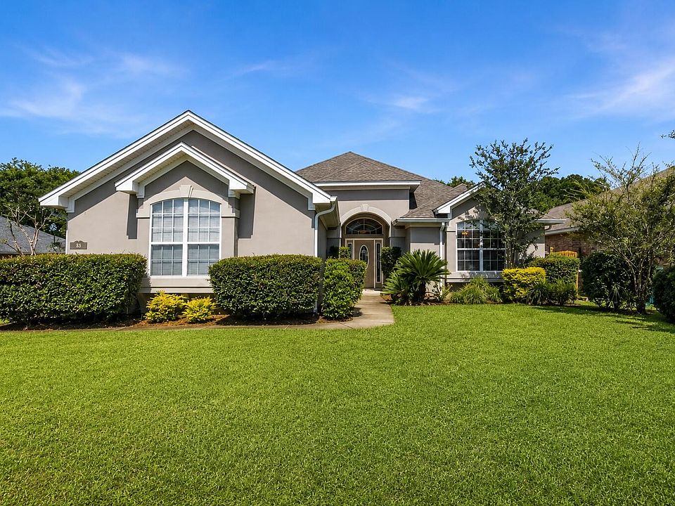 1st image of 388 Camden Pass Ln
