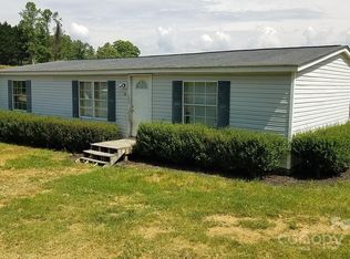 89 Hawke Ter, Hendersonville, NC 28792