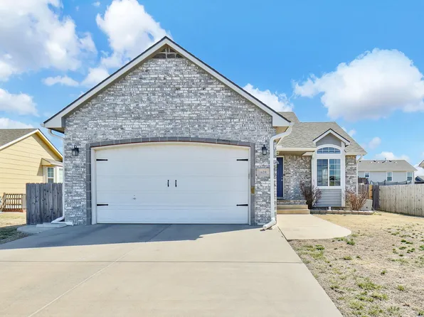 628 E Shade St, Andover, KS 67002