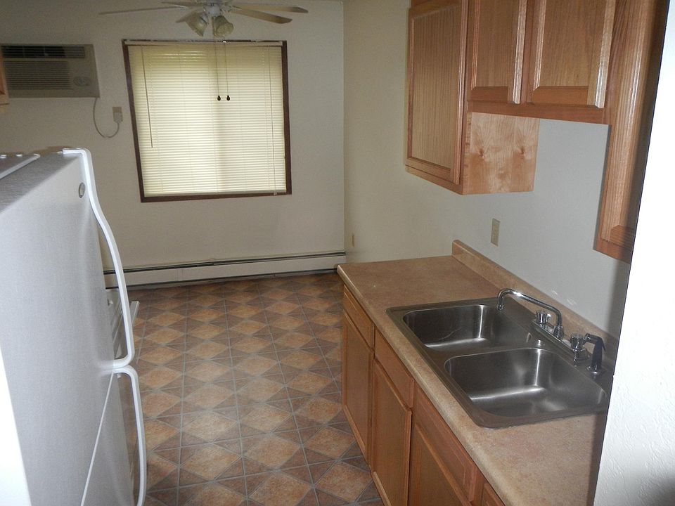 Amberwood Apartment Rentals Saint Paul, MN Zillow