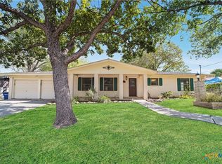 983 Hollyhock Ln, New Braunfels, TX 78130