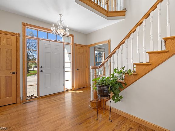 2nd image of 3451 Saratoga Blvd