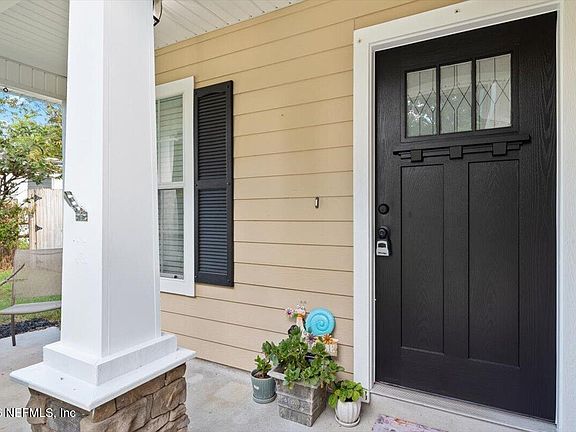 5th image of 6237 SYRINGA Lane