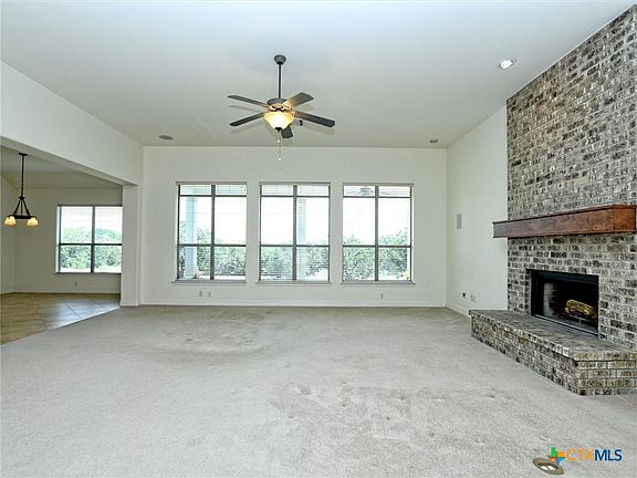 4th image of 110 Stable Oaks